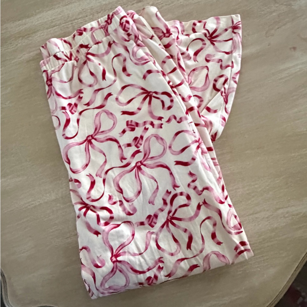 Jessica Simpson Pink Ribbon Pattern Pajama set - Picture 4 of 6
